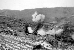 大黒沢堀江岩蔵宅付近の火薬による抜根開拓